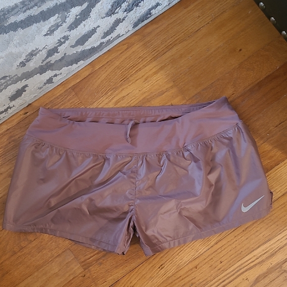 Nike Mauve Athletic Shorts, NWOT, SZ XL - Picture 1 of 8